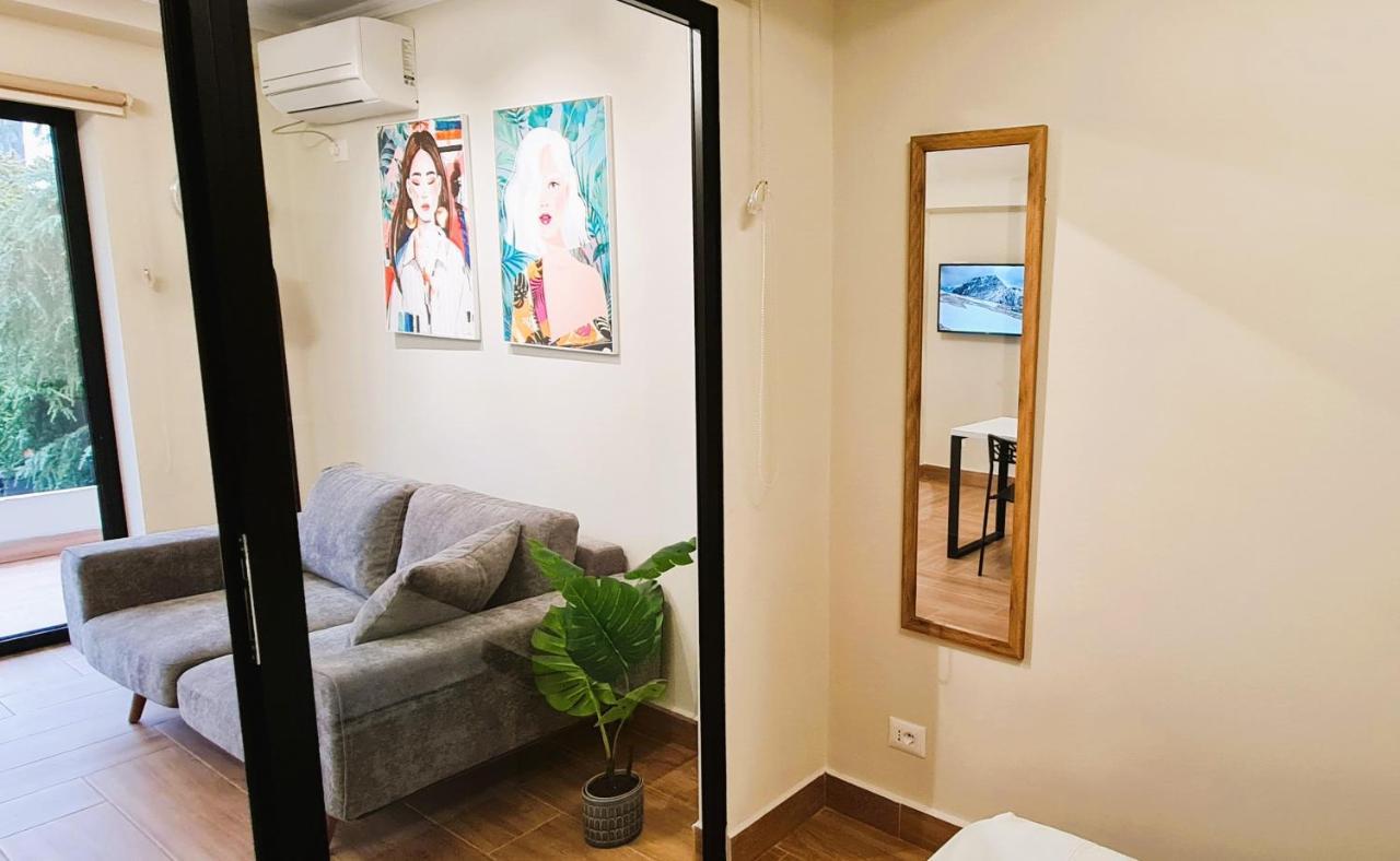 2V1 - Center Apartment 1 Tiranë Luaran gambar